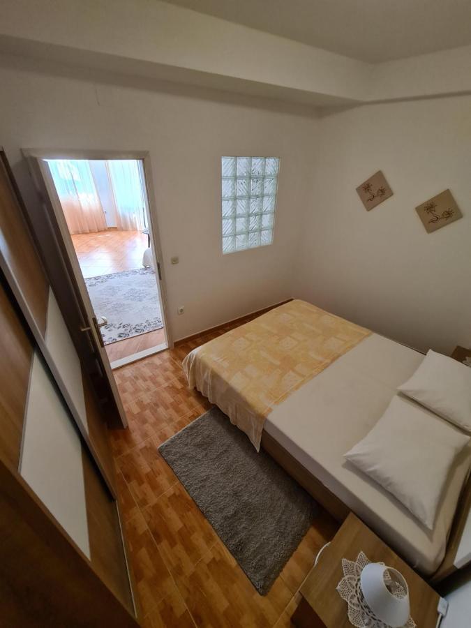 Apartments Srzic No1 Makarska Exterior photo